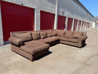 Brown 3 Piece U Shape Sectional Sofa With Pull Out Mattress