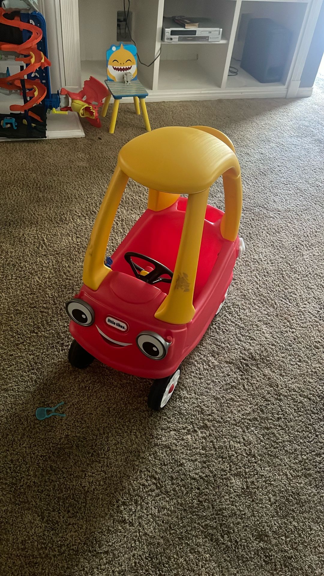 Little Tikes Car