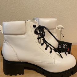 White Boot 3 Inch Heel