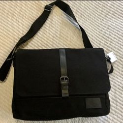 New Calvin Klein Messenger/Laptop Bag