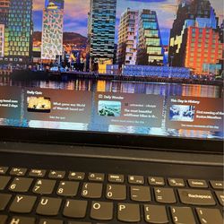 Laptop -Lenovo