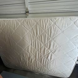 Queen mattress