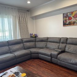 Sectional Sofa 