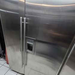 48" SUB ZERO BUILT IN STAINLESS STEEL REFRIGERATOR 