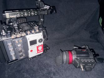Red Monstro 8K VV Professional Cinema line