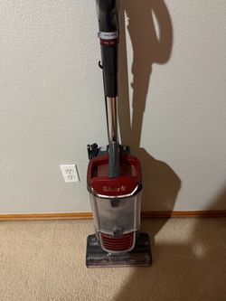 Shark vacuum