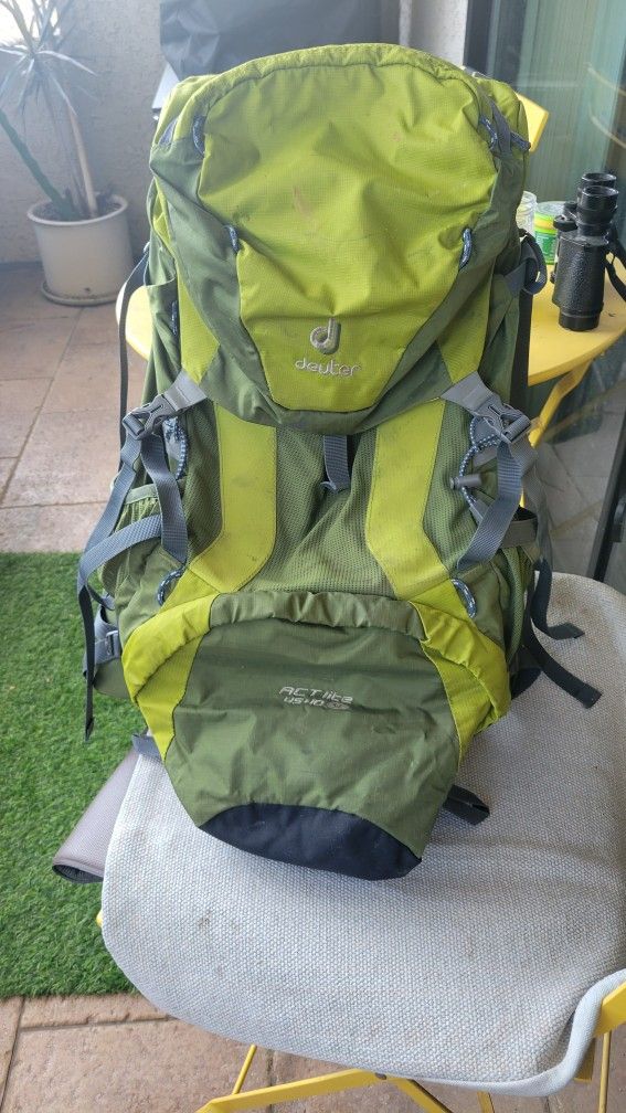 Deuter Act Lite 45+10 Backpack