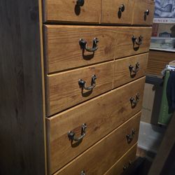 5 piece bedroom dressers & nightstands - Motivated Seller