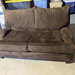 Nice Couch Set 