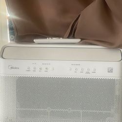 Midea 8,000 BTU Almost New AC Unit with Remote and wifi  controls
