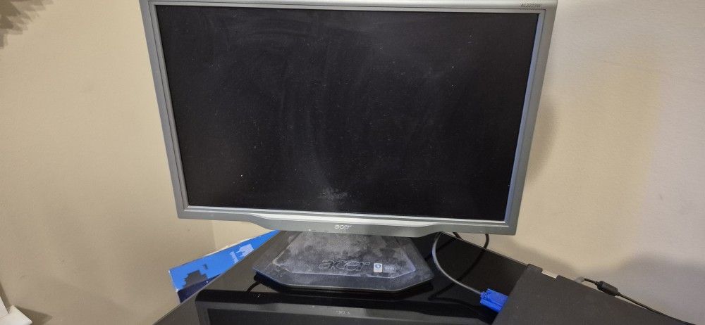 Acer AL2223W Monitor (22 Inch)