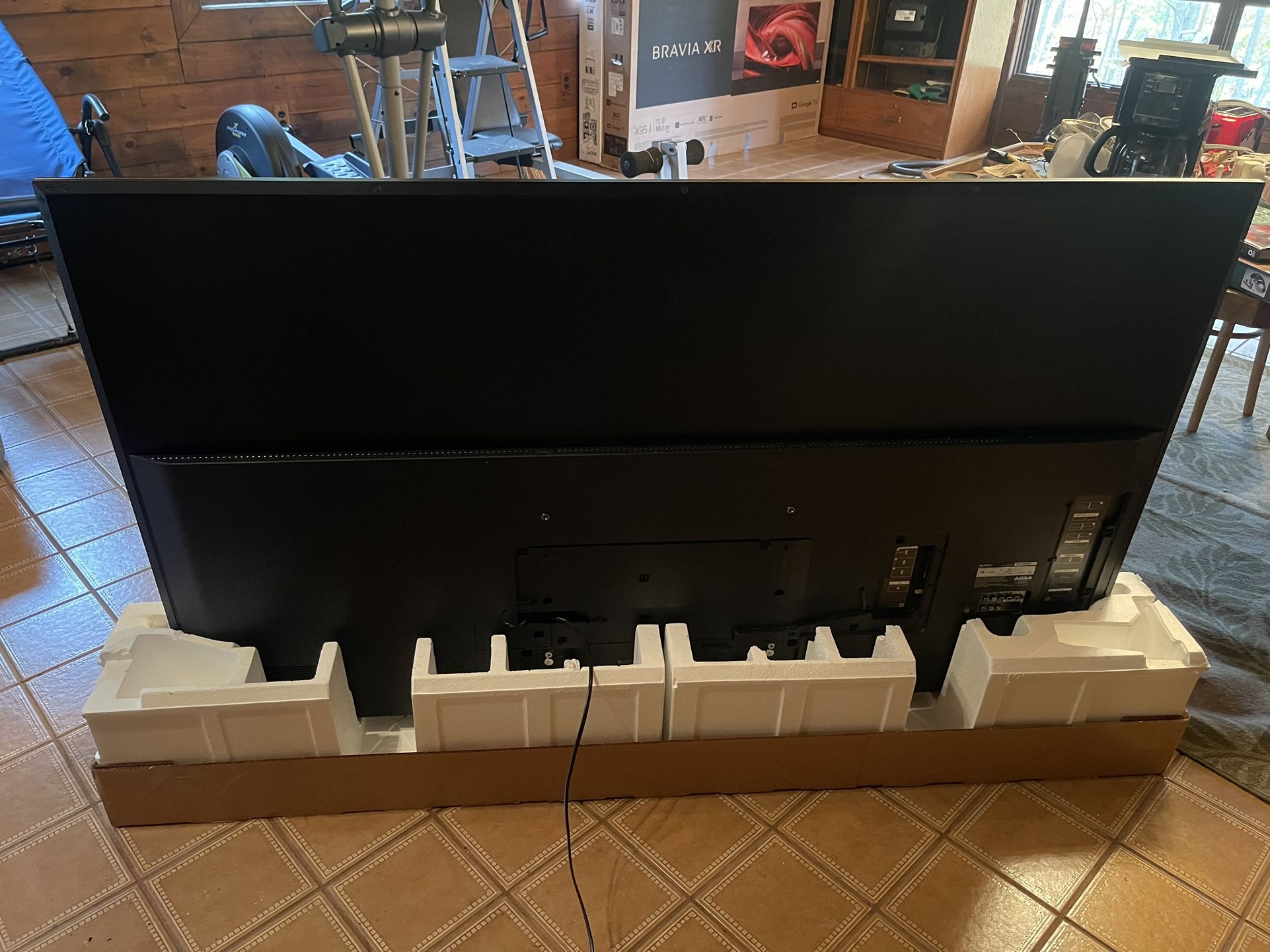 Sony XBR75X940D Screen Is Damaged for Sale in Allentown, PA OfferUp