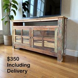 Rustic Solid Wood 🪵 Media Console — Free Delivery