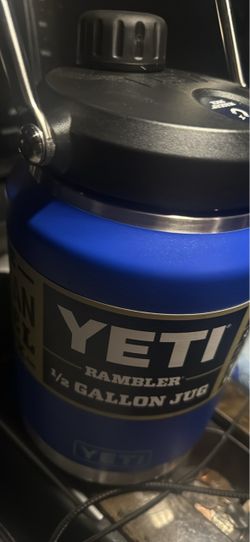 YETI 1/2 gal NEW ROYAL BLUE