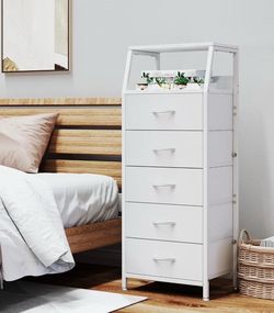 5 Drawers White Tall Fabric Dresser for Bedroom, Dorm Nightstand Vertical Storage Tower Closet Organizer, Skinny Narrow Bedside Table for Entryway, St