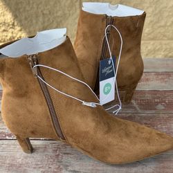 Women's Taylor Kitten Heel Ankle Boots Tan Universal Thread