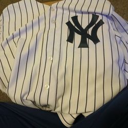 Yankee Jersey 2