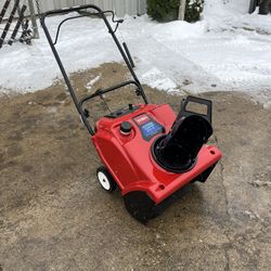 For sale a power clear 210R toro snow blower.21 inch wide,2cycle motor. Cash only. It is in good working condition. 