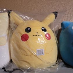 Pickachu SQUISHMALLOW 14" SOLD OUT POKÉMON 