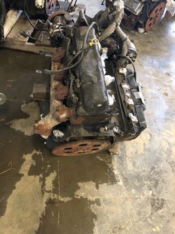 350 Chevy Tahoe motor