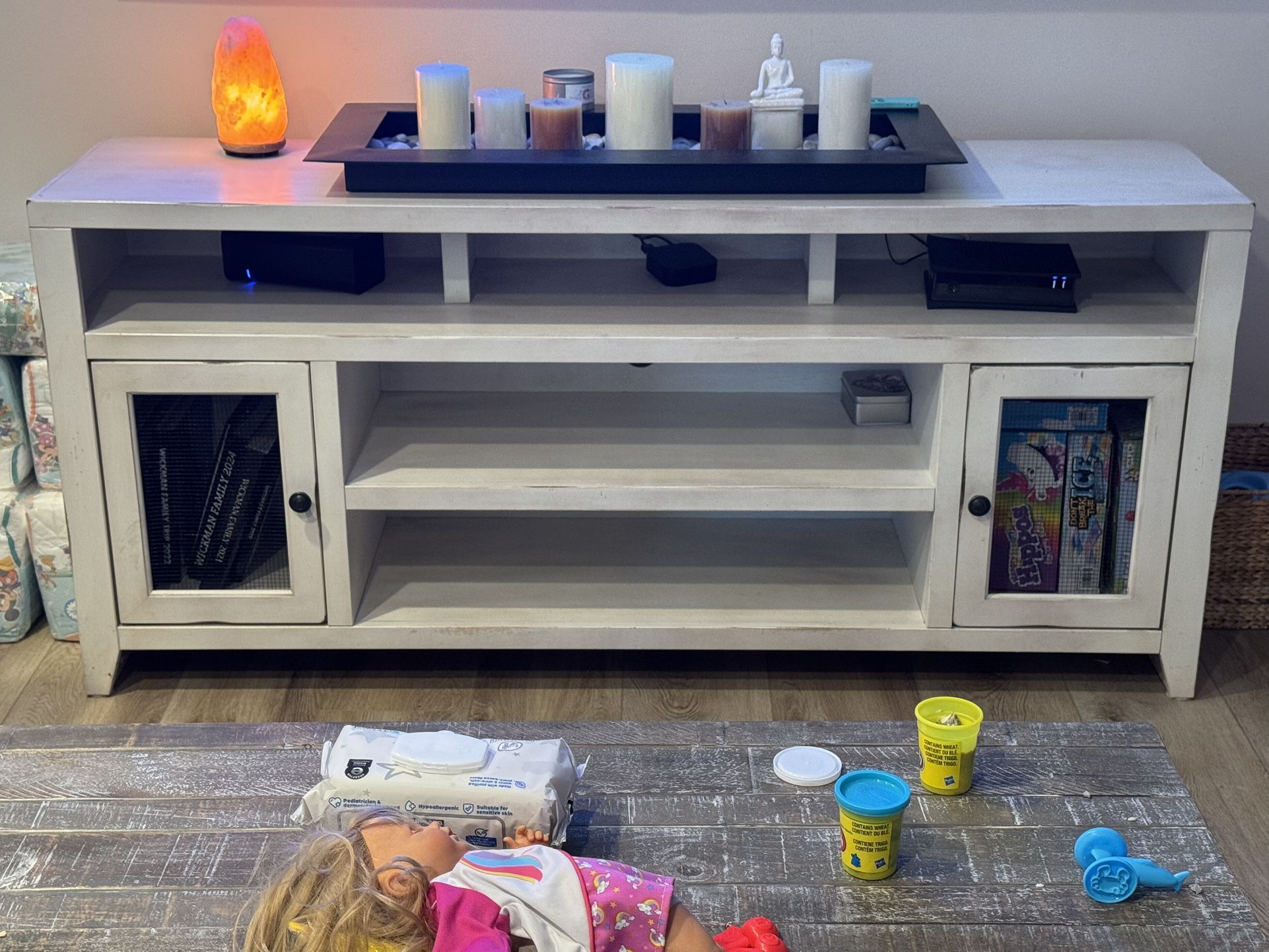 White Distressed Tv Stand (Solid Wood)