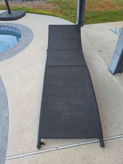 Black Wicker Outdoor Chaise Lounge Chair