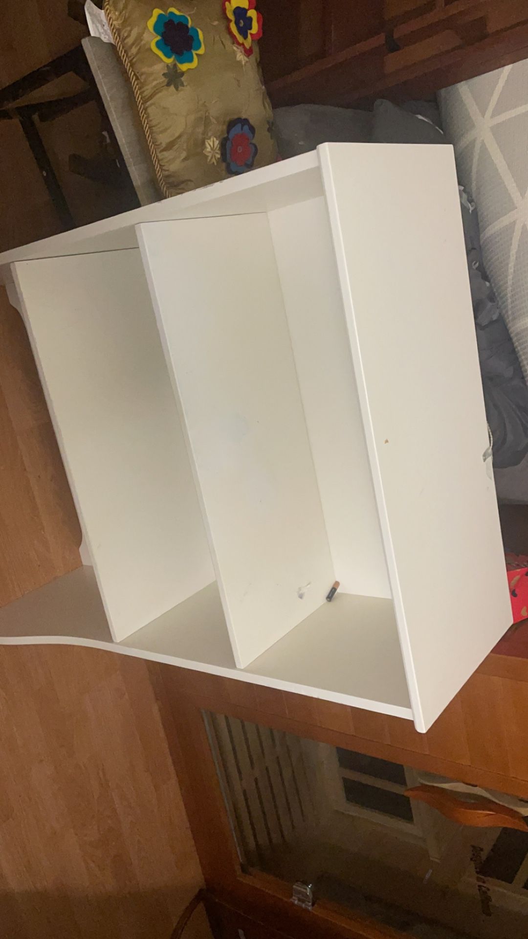 White 3 Shelf Dresser