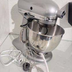 KitchenAid Mixer 4.5qt