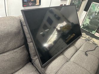 Insignia 40" Class N10 Series LED Full HD TV (NS-4OD510NA21)