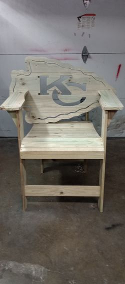Chiefs Logo Chair