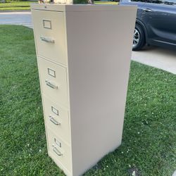 4 Drawer File Cabinet