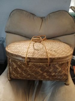 Vintage Chinese Bamboo footed lidded basket