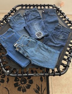 Women’s Jeans Size 8
