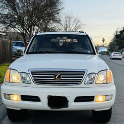 2001 Lexus LX