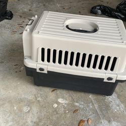 Dog crate