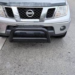 Nissan Frontier 2005-21 Front Bumper Bull Bar Brush Grille Guard