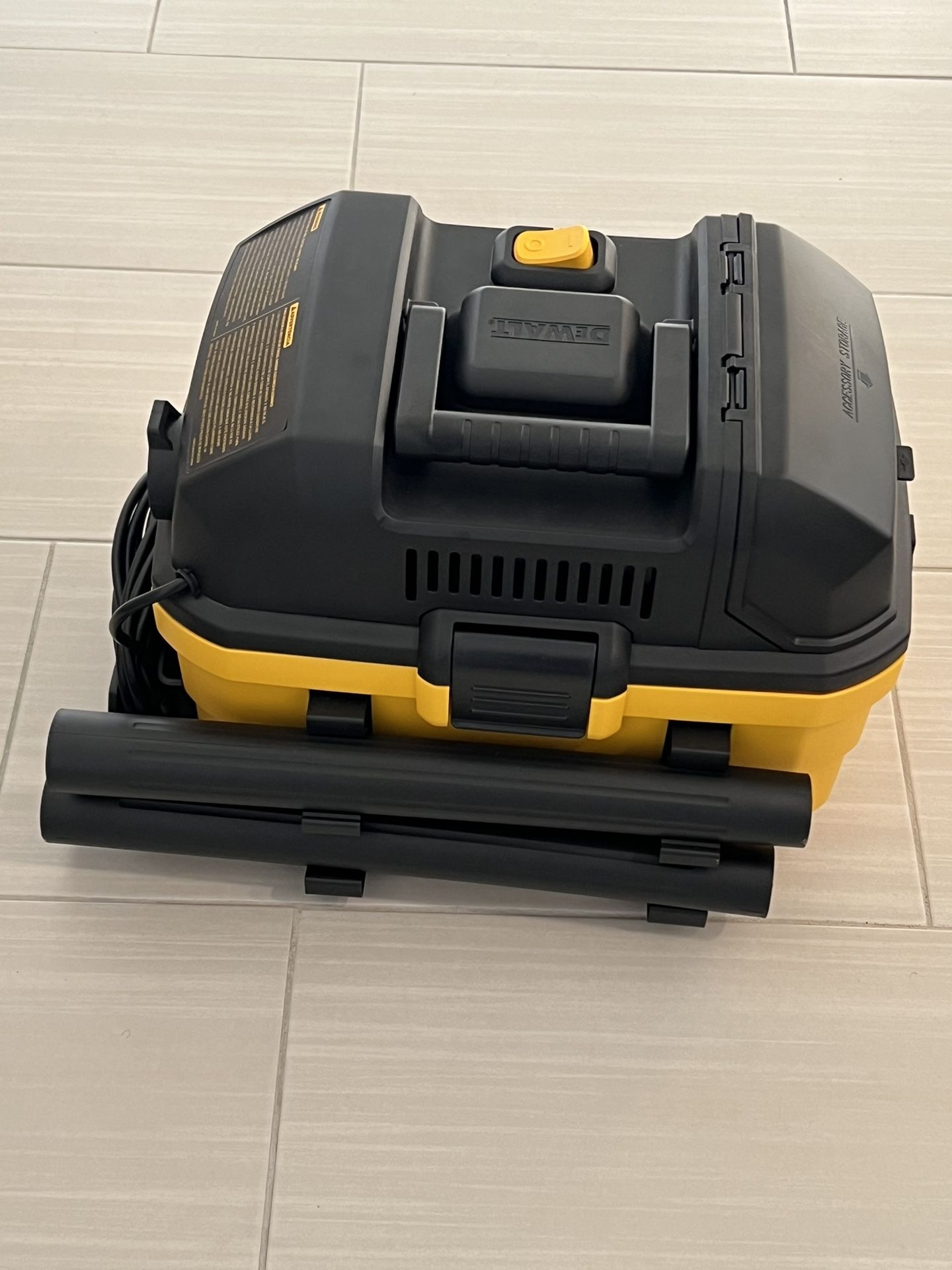 Brand NEW DEWALT Portable gallon Wet/Dry Vaccum for Sale in Boca Raton,  FL OfferUp