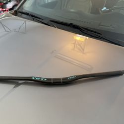 Yet The Mountain Bike, Carbon Fiber Handlebar