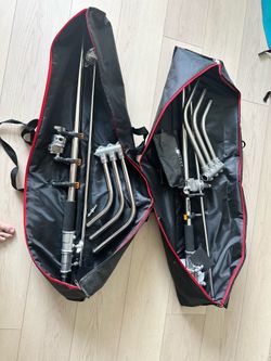Two C stands (pair)