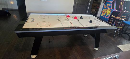 Air hockey 84 long 43 wide 32 tall