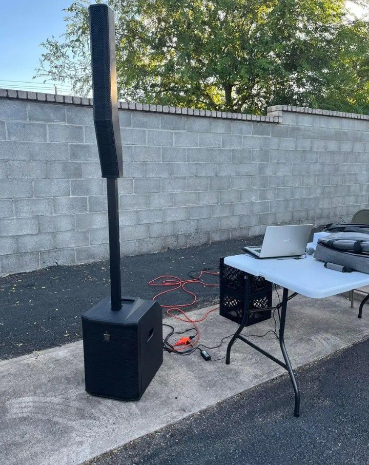 Electro-Voice Evolve 50 Portable Column PA System - Black
