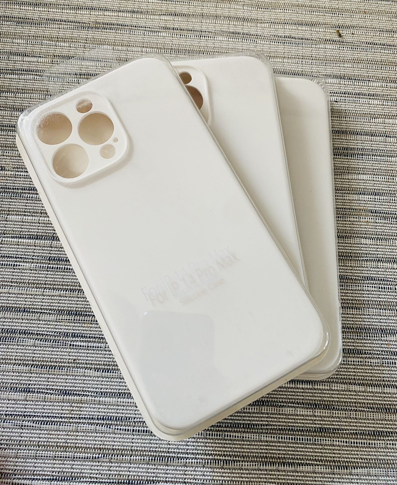 iPhone 14 Pro Max White Silicone Case
