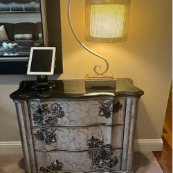 Decorative Cabinet 