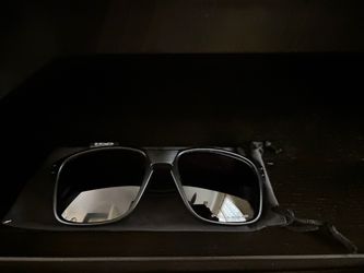 Oakley Holbrook
