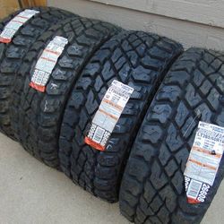 LT 265 60 18 Cooper Discoverer ST Maxx Tires 10PLY Date 2022