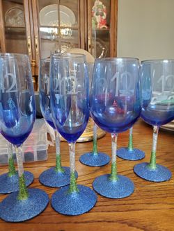 Seahawks 12 glasses