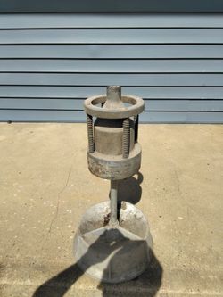 Vintage tire balancer