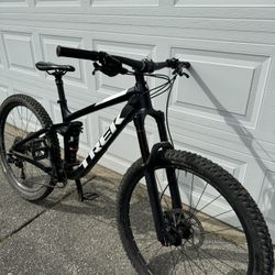 Trek Remedy 8