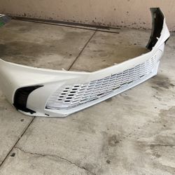 2025 Toyota Camry Bumper Grill Used Oem 