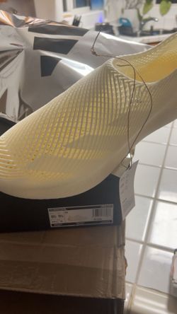 Adidas Men’s running Shoe SneakerHead Collectors Item Rare